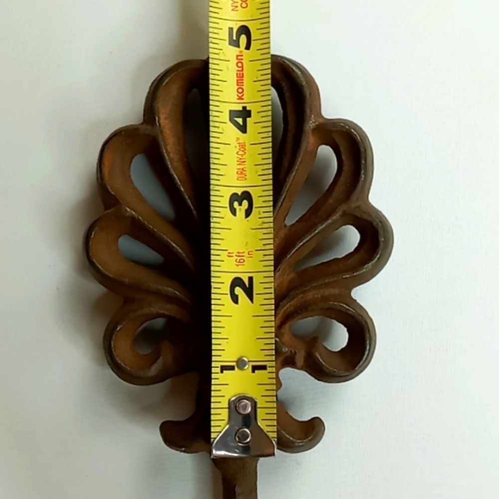 Cast Iron Clothes/Decorative Hook Vintage Look - Picture 6 of 7